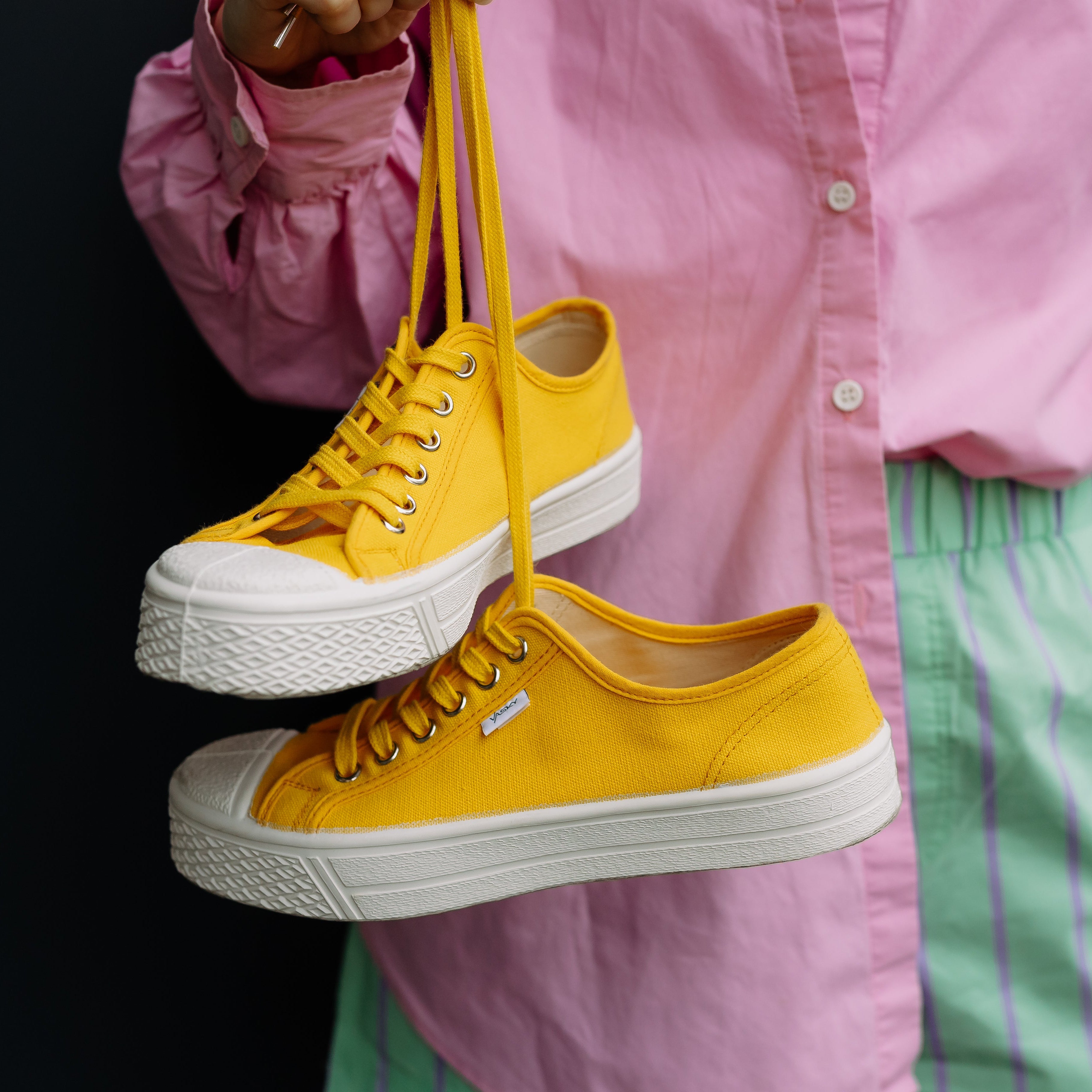 Kanvasky Yellow