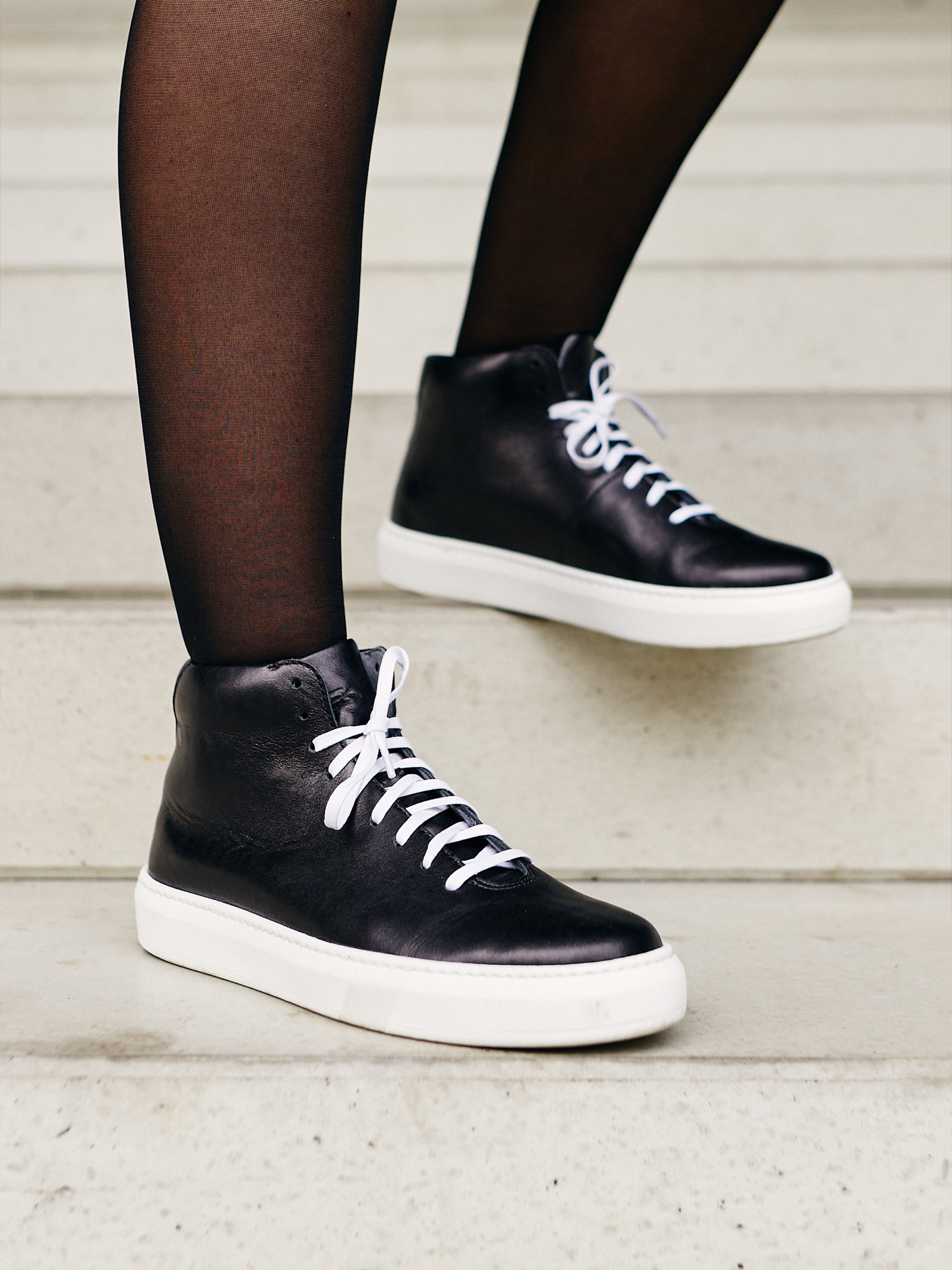 Teny High Black